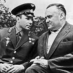 Ю. А. Гагарин и С. П. Королёв