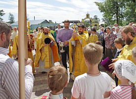 Престольный день Всесвятского подворья Лавры