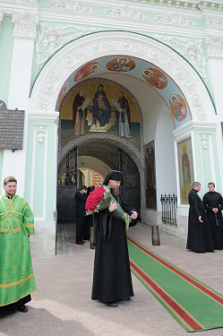 Новая мозаичная фреска в Святых Вратах Троице-Сергиевой Лавры