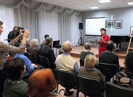 В библиотеке им. А.С. Горловского прошла презентация телепроекта В.И. Шашкина к 70-летию возобновления монашеской жизни в Троице-Сергиевой Лавре