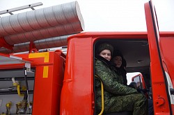 Лаврский центр «Пересвет» успешно реализует программу патриотического воспитания молодежи