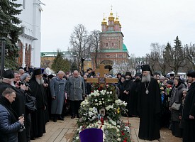 В Троице-Сергиевой Лавре молитвенно почтили память архимандрита Кирилла (Павлова) на 40-й день по его преставлении