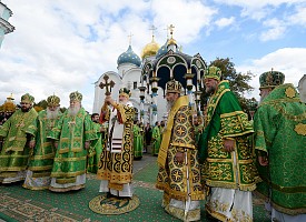 Патриарх Кирилл возглавил в Троице-Сергиевой Лавре празднование дня памяти преподобного Сергия Радонежского 