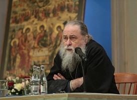 Насельник Лавры архимандрит Макарий (Веретенников) принял участие в V Петровских образовательных чтениях в Магнитогорске