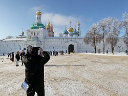 Свято-Троицкая Сергиева Лавра встретила делегатов туристического форума «Россия  – Греция»