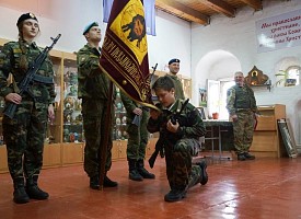 Центр «Пересвет» при Троице-Сергиевой Лавре приглашает к участию в пасхальных мероприятиях и вступлению в свои ряды