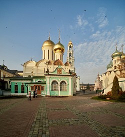 К вопросу о датировке церкви преподобного Hикона в Троице-Сергиевой лавре