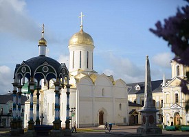 Покров милости Божией над Лаврою преподобного Сергия и Сергиевым Посадом во времена губительных болезней
