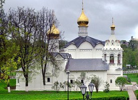 Образование Пятницкого (Введенского) Подольного монастыря